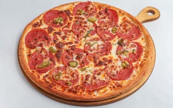 پیتزا پپرونی ایتالیایی